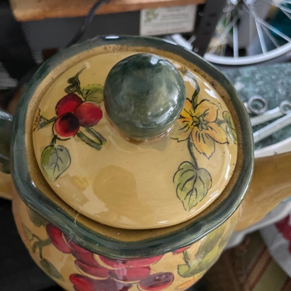 Older, decorative pitchet - Picture 2 of 2